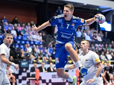 Rozpoczęła się walka w grupie Polski. Pierwsza lekcja dla Włochów