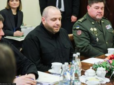 Delegacje USA i Ukrainy przy jednym stole. Jest data