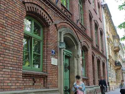 Zwrot w sprawie dyrektora krakowskiego liceum. Komisja podjęła decyzję