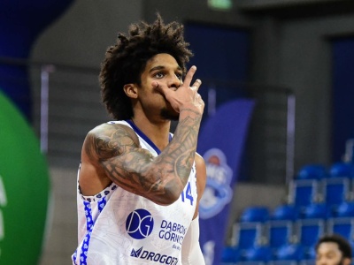 Justin Gray show. Swoją serią załatwił mecz