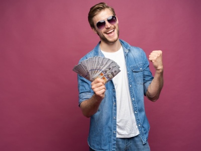 Ile procent Polaków ma oszczędności? Najnowsze dane ING zaskoczyły!