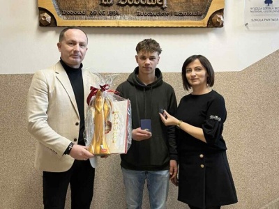 Spontaniczna decyzja uratowała życie. Nastolatek został dawcą szpiku