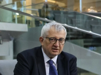 Siwiec uderza w Nawrockiego i Muska. Mówi o „XX-wiecznej wyobraźni” i „obłudzie”