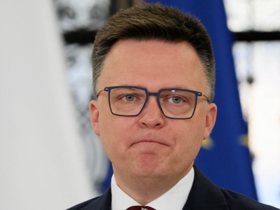 Hołownia wylogował się z obrad Polski 2050. 