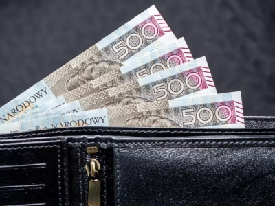 Sąsiad nie oddaje pieniędzy? Sprawdź, jakie odsetki możesz mu naliczyć