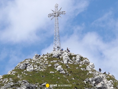 Śmiercionośne selfie. Zastraszające wypadki turystów