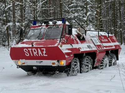 Strażacki SKOT pokazał co potrafi. Zobacz nagranie