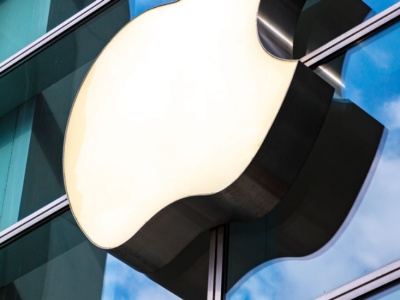 Składany iPhone już jesienią. Nowe informacje