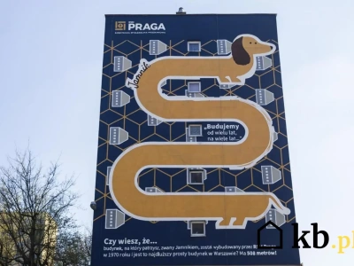 To najdłuższy prosty blok mieszkalny w Warszawie. Ciągnie się aż po horyzont!