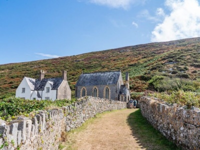 Praca marzeń na małej walijskiej wyspie, która zatrzymała się w czasie