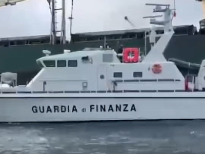 Włochy: zatrzymano statek ze łamanie sankcji, nałożonych na Rosję