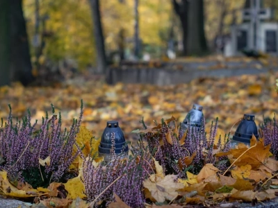 Wspomnienie o naszych bliskich, którzy odeszli w ostatnich dniach. Pogrzeby  z Jaworzna