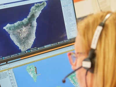 Śmiertelny wypadek na TF-5. Kobieta nie przeżyła dachowania