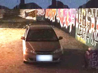 Jak on tam wjechał samochodem? Niecodzienny wyczyn 31-latka z Warszawy