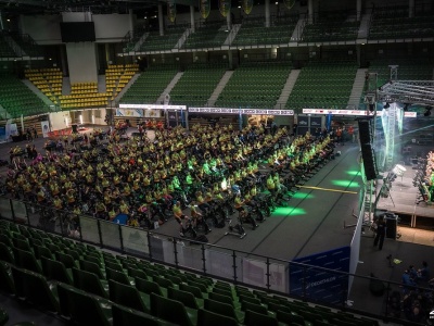 Zielona Góra. Padł rekord podczas maratonu Indoor Cycling & Running dla WOŚP (ZDJĘCIA)