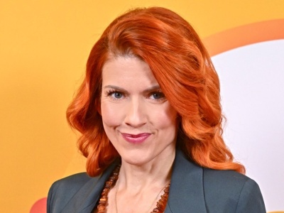 Lajkowanie zdjęć innych osób przez partnera - niewinne serduszka czy zagrożenie dla związku? Agnieszka Wielgosz: 