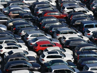 Płatne parkingi przed sklepami. UOKiK nałożył gigantyczną karę na ich operatora