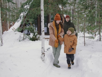 800 plus traci na wartości. Rodzice domagają się waloryzacji do 1100 zł już od marca