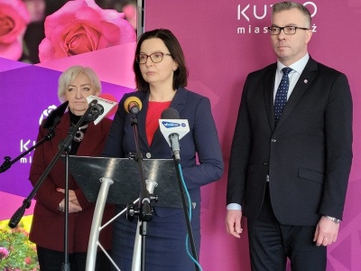 Blisko 3 mln zł na usunięcie 300 ton niebezpiecznych odpadów ze składowiska w Kutnie