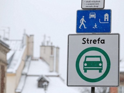 Miliony z opłat za wjazd starych aut do SCT w Krakowie