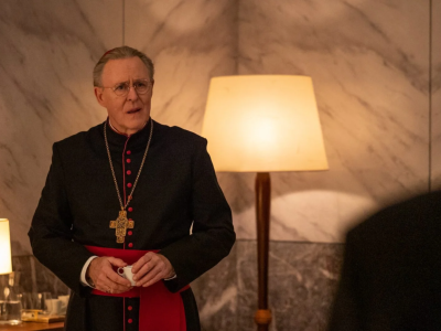 John Lithgow o roli Dumbledore’a i kontrowersjach wokół J.K. Rowling: 