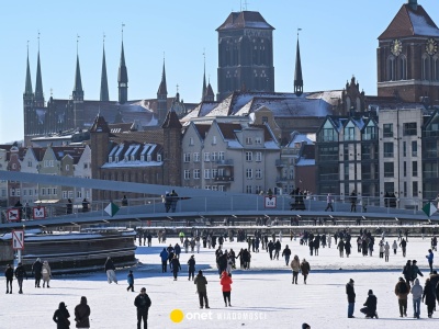 Zamknięte szkoły i tysiące osób bez ogrzewania w Trójmieście. Podsumowanie nocy
