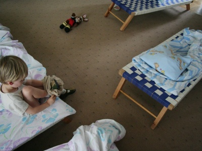 Rodzice walczą o brak drzemki w przedszkolu. Psycholożka: Pojawia się łańcuszek konsekwencji