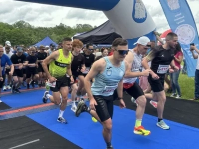 Ruszyły zapisy na Bieg pod Tysiącletnimi Dębami w Kazimierzu Biskupim