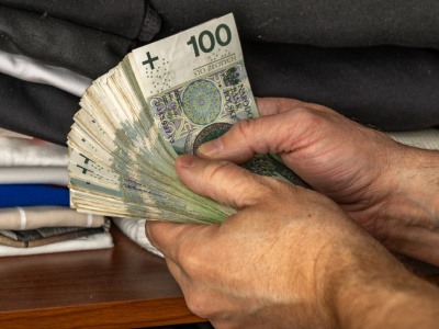 ZUS przeliczy emerytury inaczej. Świadczenia będą wyższe niż zapowiadano, a wypłaty jeszcze w lutym