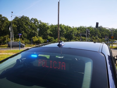 Policjant z Tarnowa szalał nieoznakowanym radiowozem. Stracił prawo jazdy
