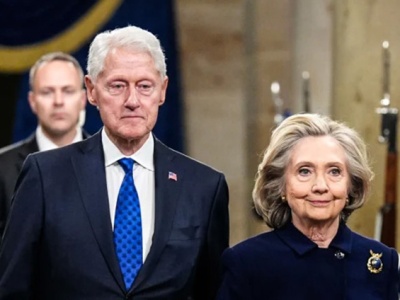 Clintonowie zmuszeni do zeznań ws. Epsteina