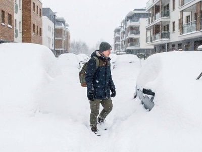 Idzie największa śnieżyca w historii. Pół metra śniegu w dobę