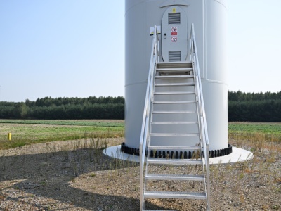 Nie prawo ani grunty. Dezinformacja blokuje dziś większość projektów OZE w Polsce