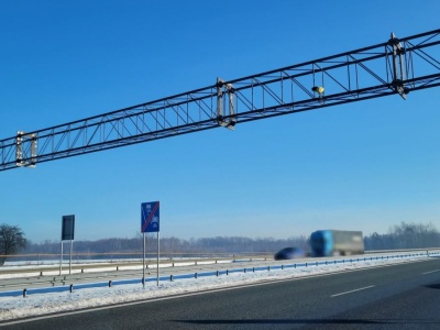 To już pewne: 32 nowe systemy kontroli prędkości do wakacji. Gdzie trzeba będzie uważać?