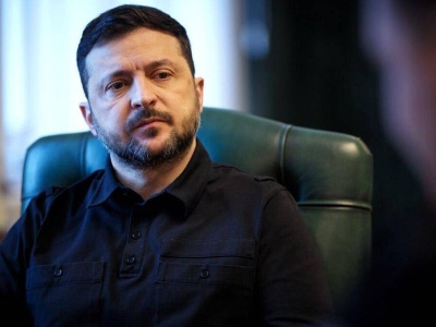 Zełenski krytykuje ukraińską armię. 