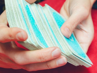 Tarot zwiastuje finansowy przełom. Cztery znaki zodiaku na progu wielkich zmian