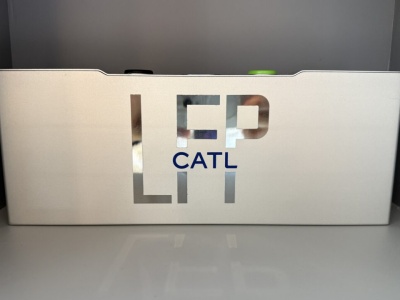 Chiński CATL największym producentem ogniw Li-ion świecie. Chiński BYD drugi. Cały świat wyprodukował 1,2 TWh