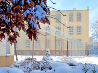 Działacze antykomunistyczni o pobiciu internowanych w Iławie w 1982 r.: zarzutów nie postawiono mocodawcom