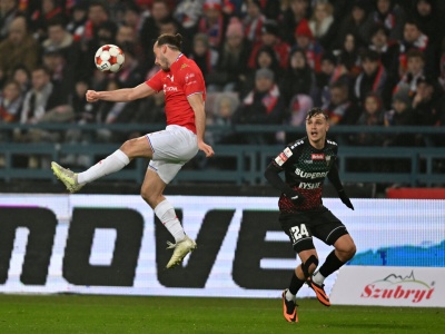 Wisła się potknęła, ale nie zwolniła. Kuziemka odwrócił mecz w trzy minuty (Galeria)