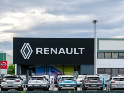 Renault oskarżony o nielegalne wykorzystanie patentów, w Niemczech grozi mu zakaz  sprzedaży aut
