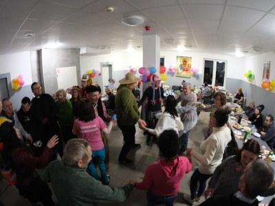 Chwile radości w schronisku św. Brata Alberta w Świdnicy. To był bal!