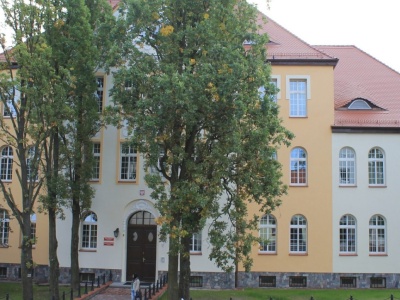 Radny powiatu chojnickiego skazany za kradzieże sklepowe. Wyrok nieprawomocny