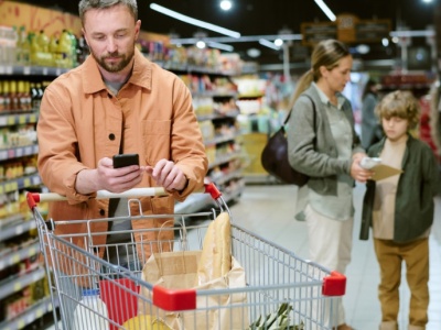 Flagi we wszystkich sklepach w Polsce od 17 lutego. Wchodzi nowy obowiązek