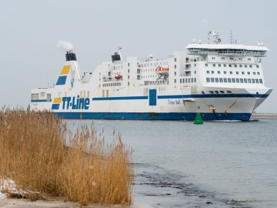 Sztorm i mróz paraliżują żeglugę. Promy między Polską a Skandynawią odwołane