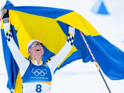 Znamy rozstrzygnięcia w biegu łączonym na igrzyskach olimpijskich. Debiutanckie złoto dla Szwedki