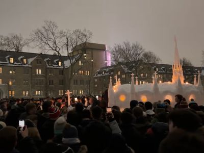 USA: studenci zbudowali lodową kaplicę i zgromadzili tysiące osób na Mszy świętej