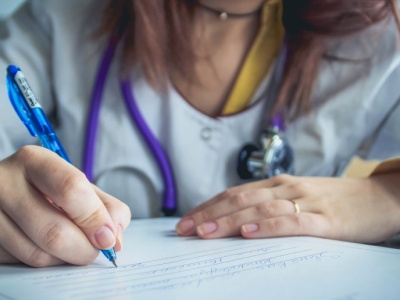 Zmiany w kształceniu lekarzy budzą sprzeciw. Mówi się o korupcji i nepotyzmie