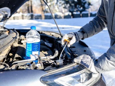 Naciskasz manetkę i zero reakcji? Tak łatwo zniszczyć spryskiwacze, naprawa kosztuje krocie