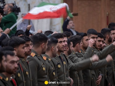 Iran przygotowuje się do wojny. Rozmowy z USA wciąż się toczą