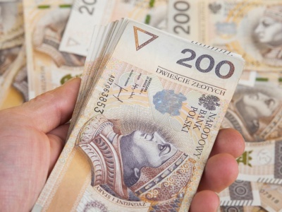 Praca w Policji bez munduru i patrolu. Wynagrodzenie 12 tys. zł brutto, nabór do końca roku